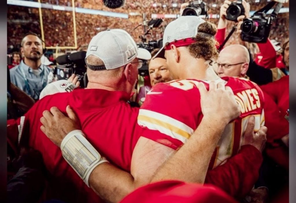 Kansas City Chiefs defeated the 49ers and rewarded Patrick Mahomes II