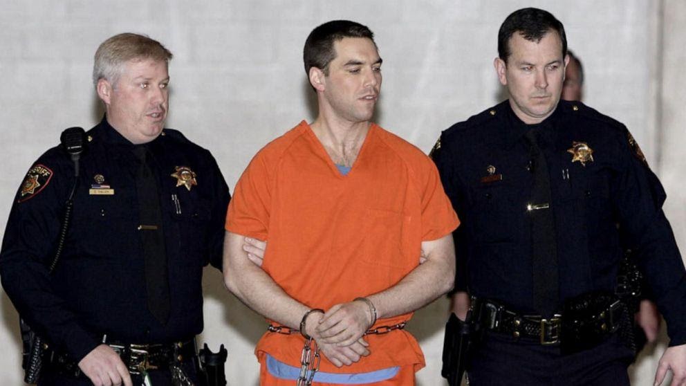 Scott Peterson's death sentence overturned in the murder of pregnant wife